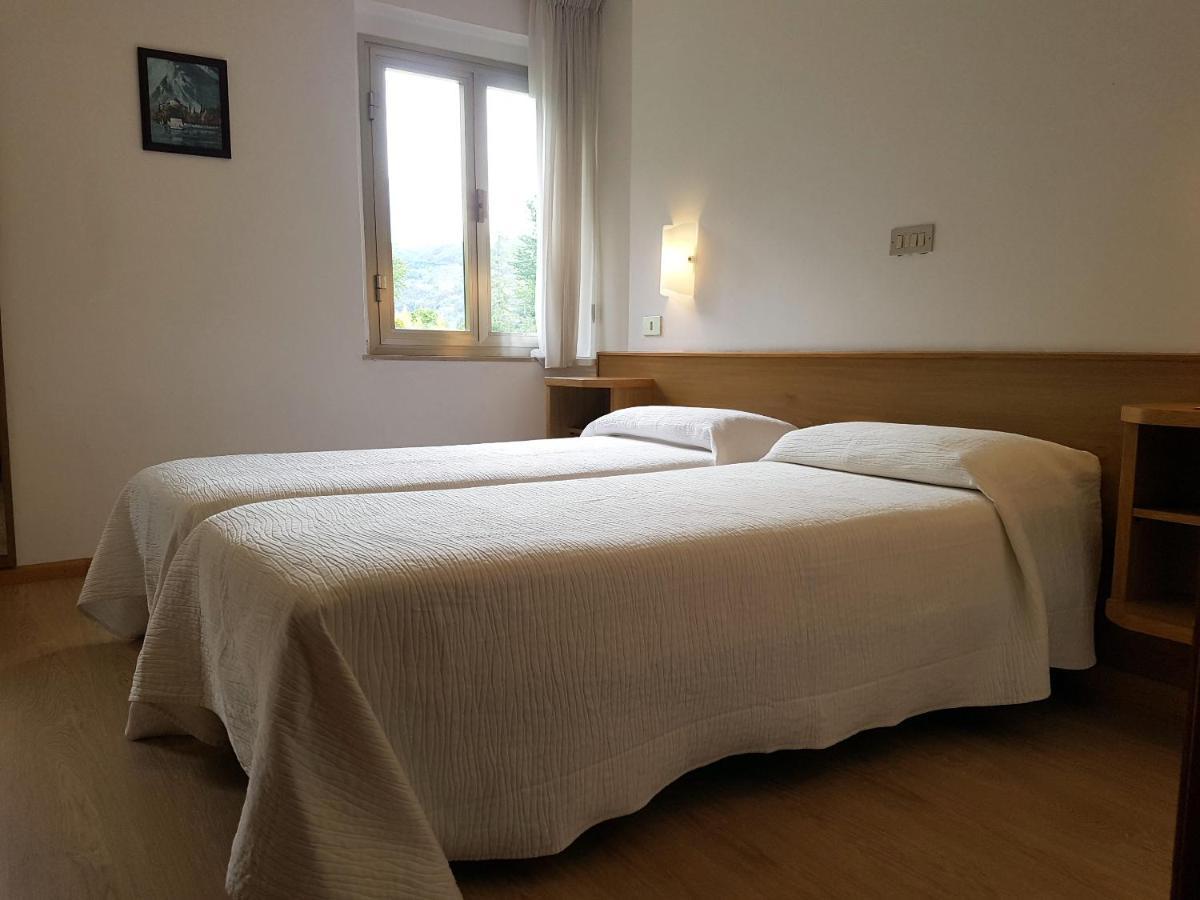 Albergo Miralaghi Padergnone Exteriér fotografie